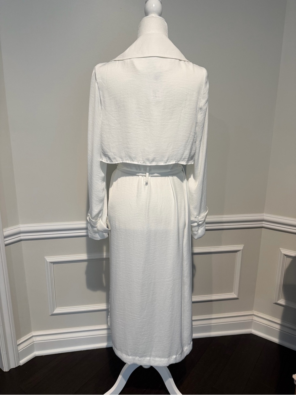 BB Dakota Ivory Long Tie-Waist thin trench - Picture 3 of 4